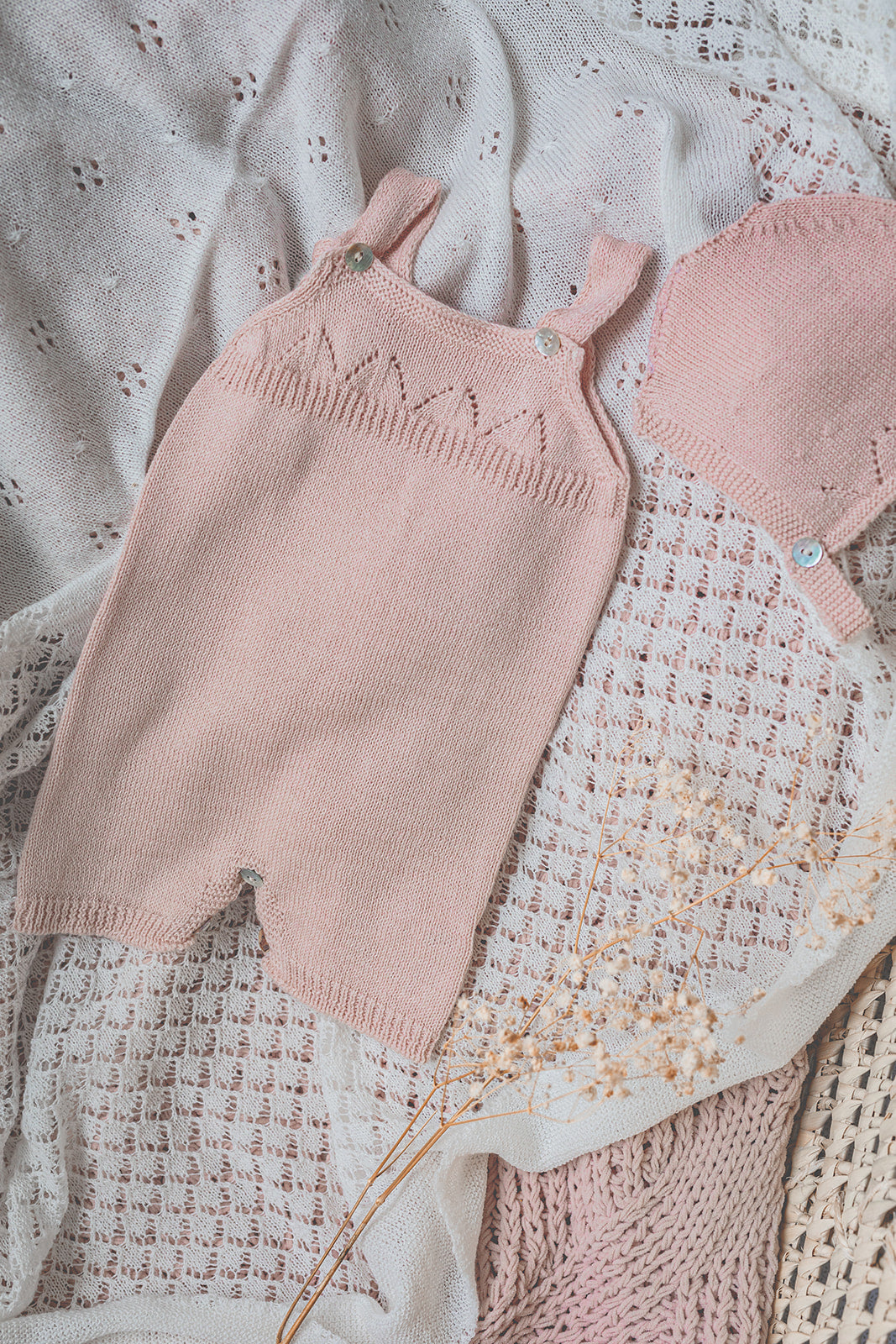 Monsul newborn pink set: romper+ jacket + blanket + hat+ booties